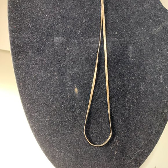 16" #1 Mom Sterling Silver Herringbone Necklace - Picture 7 of 10